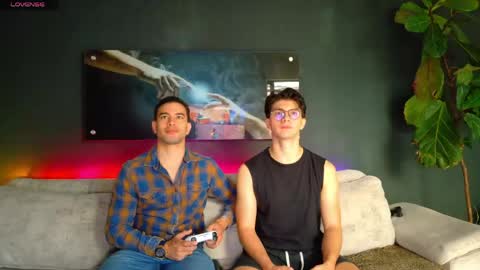 Snapshot of maisonbastian chatting on 06.04.26 Bastian Arslan online show from 06.04.26