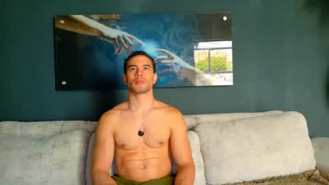Snapshot of maisonbastian chatting on 06.19.26 Bastian Arslan online show from 06.19.26