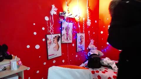 Maite online show from 11.06.25