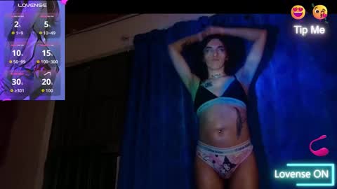 Maite Swings  online show from 09.09.25