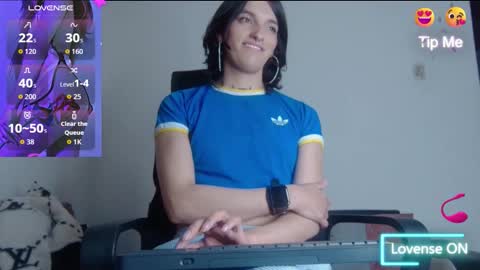 Maite Swings  online show from 09.22.25