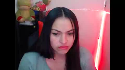 Snapshot of maitte_22 chatting on 12.08.24 Hello friends Im on another account    online show from 12.08.24