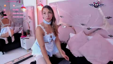 maiyajoness online show from 10.18.25