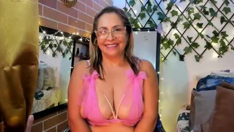 maja_hills online show from 03.04.25