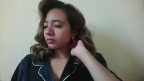 Snapshot of majo_gomezz chatting on 10.22.25 majo_gomezz online show from 10.22.25