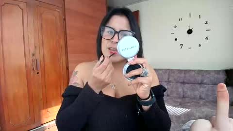 Snapshot of majo_soussa chatting on 06.01.26 Majo Soussa online show from 06.01.26
