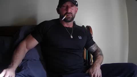 Snapshot of majordadbod101 chatting on 10.20.25 Majordadbod online show from 10.20.25