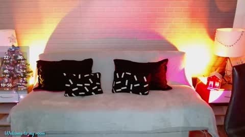 Makarena  online show from 12.26.24