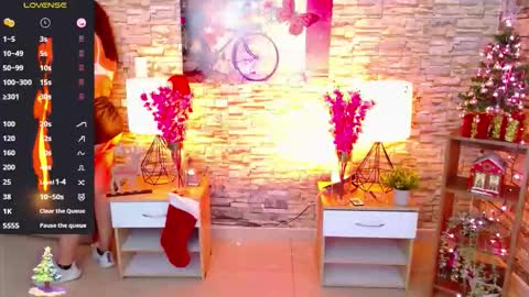 Makarena  online show from 12.03.25