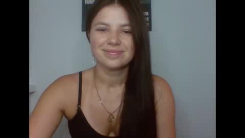 make_mesmile online show from 09.10.25