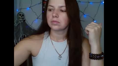 make_mesmile online show from 10.30.25