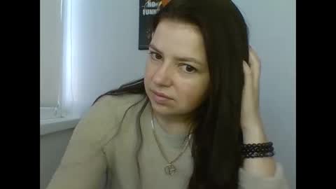 Snapshot of make_mesmile chatting on 02.19.26 make_mesmile online show from 02.19.26