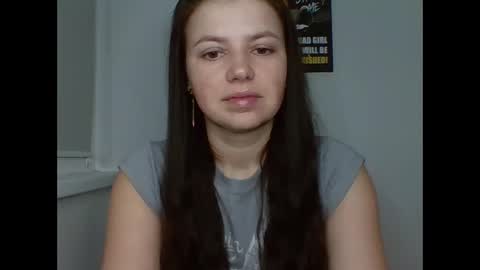 Snapshot of make_mesmile chatting on 02.25.26 make_mesmile online show from 02.25.26