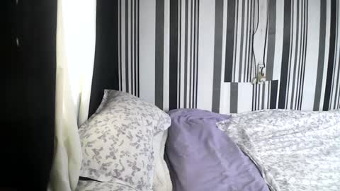 SWEET KEANA online show from 02.05.25