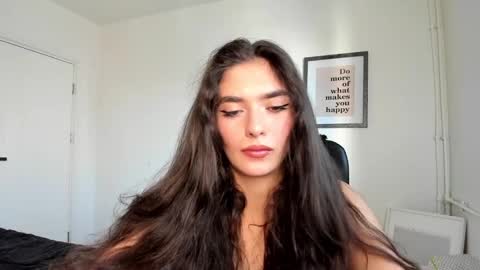 Goddess  Onlyfansportraitmarie online show from 01.05.25