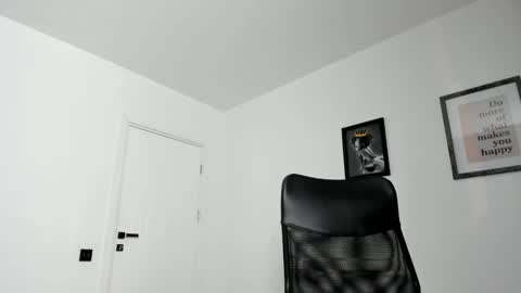 Goddess  Onlyfansportraitmarie online show from 01.22.25