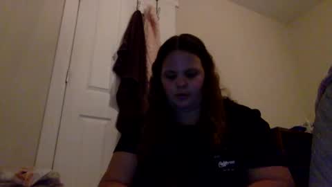 makemesquirt06 online show from 09.13.25