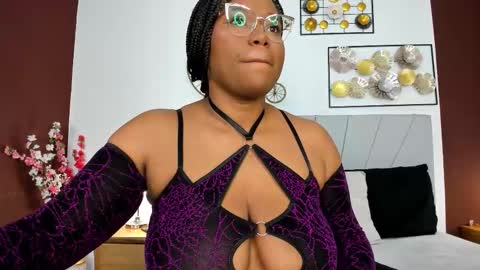 makena online show from 09.20.25