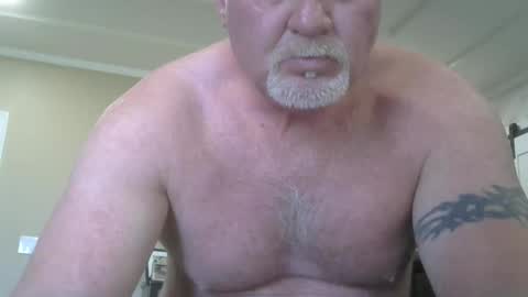 Snapshot of makinit0808 chatting on 05.20.26 makinit0808 online show from 05.20.26