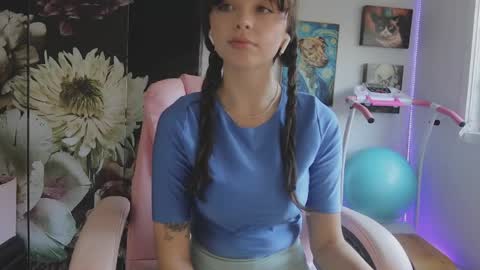 MakiyahBelle online show from 04.15.26