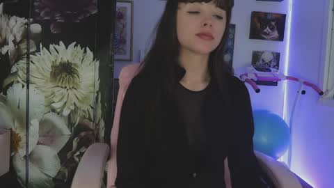 MakiyahBelle online show from 04.18.26