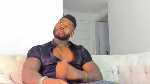 Makonnen online show from 10.18.25