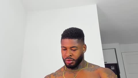 Makonnen online show from 11.27.25