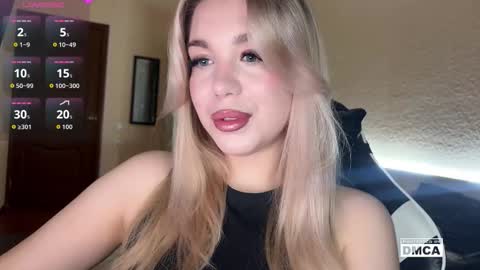 maksisisia online show from 11.23.25