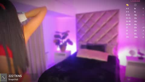 Snapshot of malaia_hills chatting on 10.24.25 Call Me Mala online show from 10.24.25