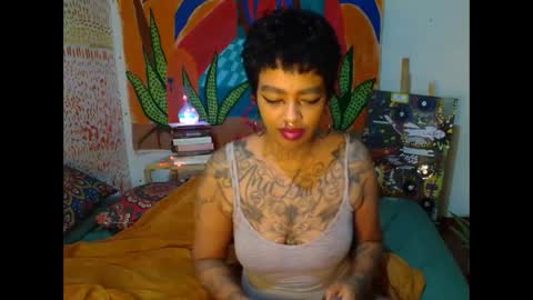 malaika online show from 09.14.25