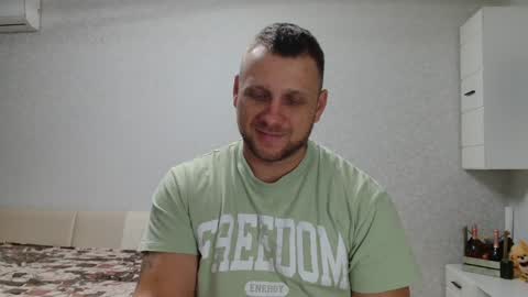 Snapshot of malchyshka chatting on 12.14.24 malchyshka online show from 12.14.24