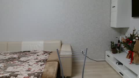 Snapshot of malchyshka chatting on 01.09.25 malchyshka online show from 01.09.25