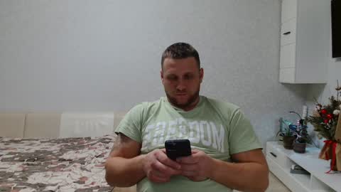 Snapshot of malchyshka chatting on 01.27.25 malchyshka online show from 01.27.25