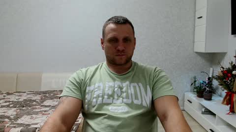 Snapshot of malchyshka chatting on 01.29.25 malchyshka online show from 01.29.25