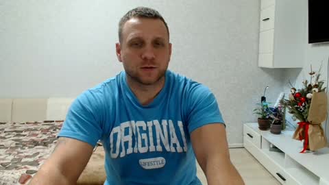 Snapshot of malchyshka chatting on 01.30.25 malchyshka online show from 01.30.25