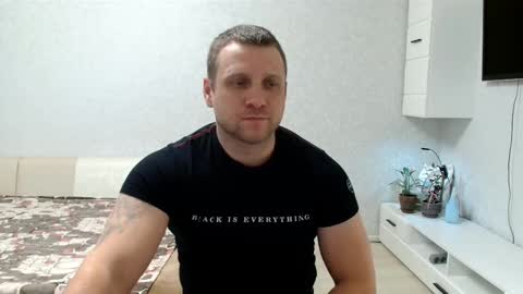 Snapshot of malchyshka chatting on 02.13.25 malchyshka online show from 02.13.25