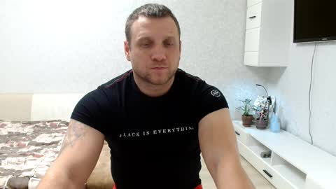 Snapshot of malchyshka chatting on 02.15.25 malchyshka online show from 02.15.25