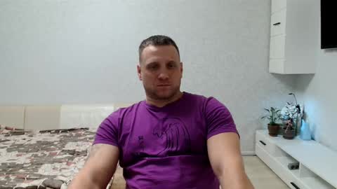 Snapshot of malchyshka chatting on 02.21.25 malchyshka online show from 02.21.25
