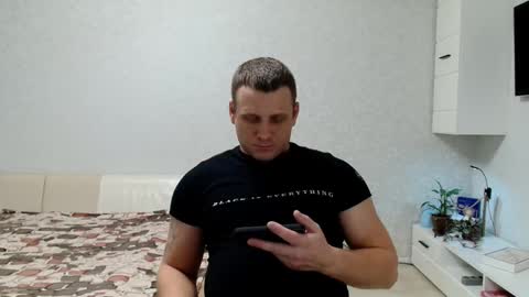 Snapshot of malchyshka chatting on 03.11.25 malchyshka online show from 03.11.25