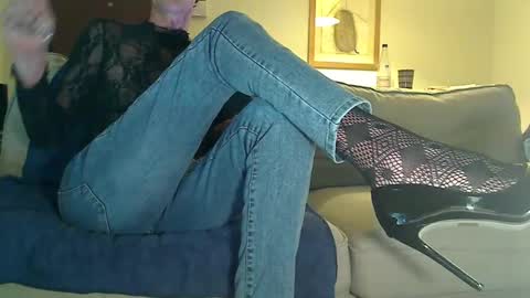 Sissy in stockings online show from 01.05.25