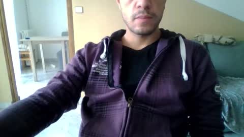 Snapshot of maleboyz chatting on 11.16.25 Boybi online show from 11.16.25