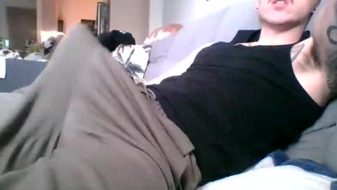 Snapshot of malemuscle11 chatting on 12.19.24 Men online show from 12.19.24