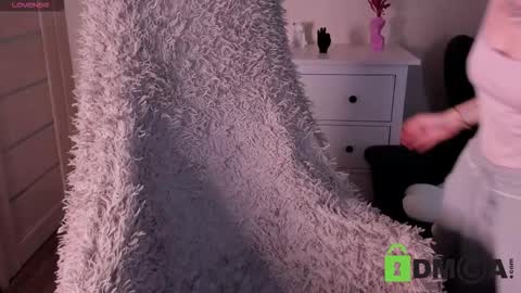 Snapshot of malenaernman chatting on 10.10.25 Malena online show from 10.10.25