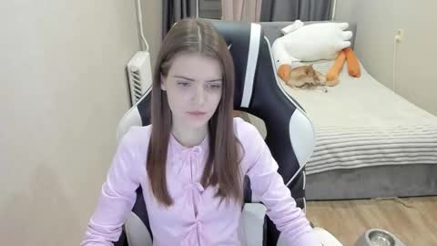 Snapshot of malia__hale chatting on 09.19.25 Malia online show from 09.19.25