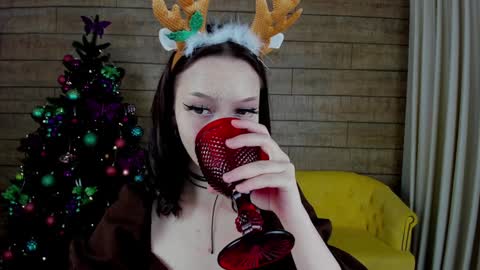 Malialandre online show from 12.14.24