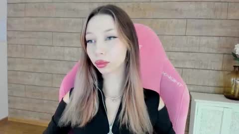 Malialandre online show from 09.17.25