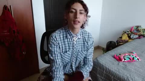 Snapshot of malitamuymal22 chatting on 12.28.24 Malita online show from 12.28.24