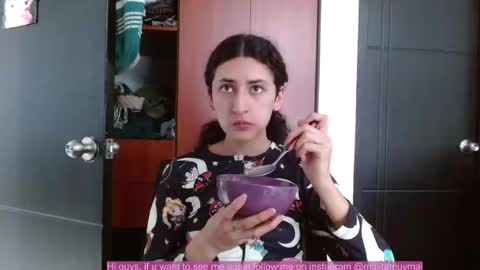 Snapshot of malitamuymal22 chatting on 03.11.25 Malita online show from 03.11.25