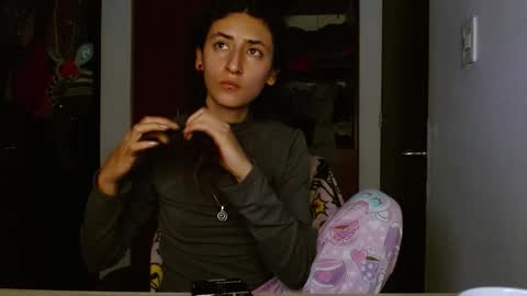 Snapshot of malitamuymal22 chatting on 10.16.25 Malita online show from 10.16.25