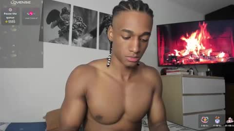 Snapshot of malkongarcia chatting on 02.17.25 malkongarcia online show from 02.17.25